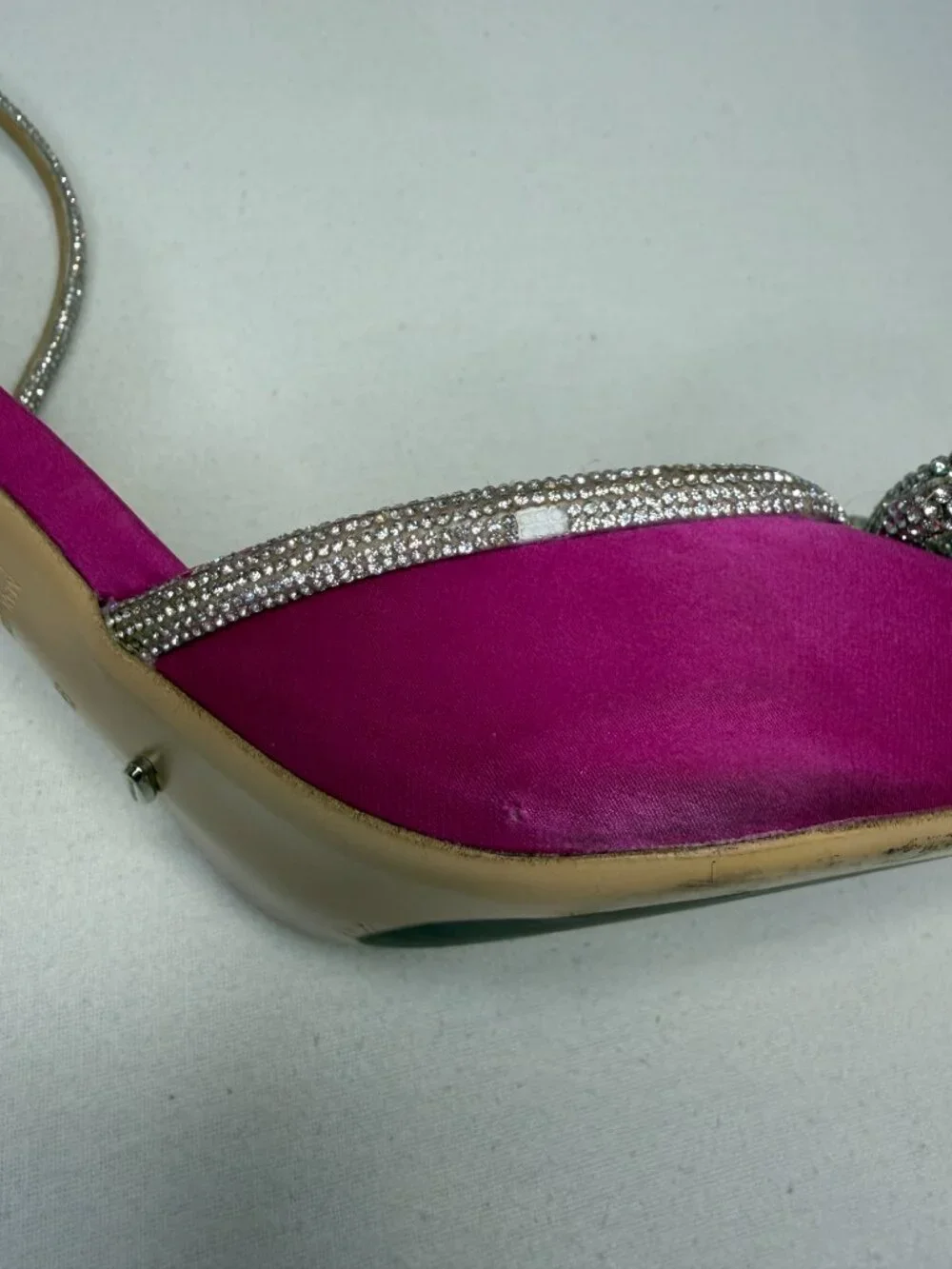 Tony Bianco Eros Pump‎ Pink Satin with Crystal Embellishments Size 9 1/2